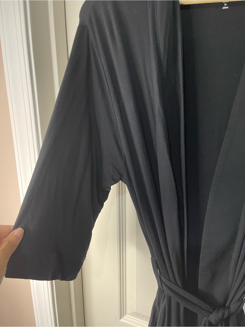 Cozy Earth Black Women's Bamboo Stretch-Knit Kimono Robe size Medium - Picture 4 of 7